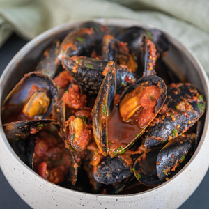 https://www.goodchefbadchef.com.au/recipes/spicy-mussels-with-nduja-tomato-and-garlic