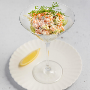 https://everydaygourmet.tv/recipes/salmon-and-avocado-cocktail
