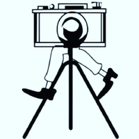 One man and his tripod 