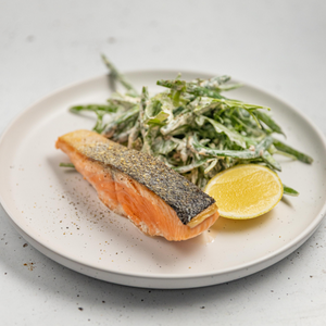 https://everydaygourmet.tv/recipes/king-salmon-with-green-beans