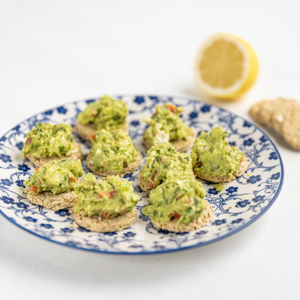 https://www.goodchefbadchef.com.au/recipes/smashed-avo-with-homemade-oatcakes