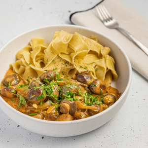 https://everydaygourmet.tv/recipes/mushroom-paprikash