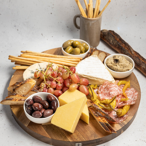 https://everydaygourmet.tv/recipes/grazing-board