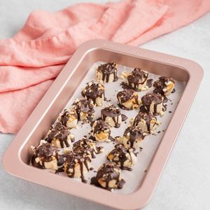https://www.goodchefbadchef.com.au/recipes/banana-snickers-bites
