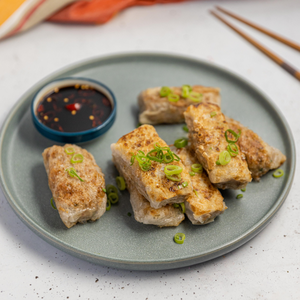 https://everydaygourmet.tv/recipes/prawn-and-mushroom-rice-paper-wontons