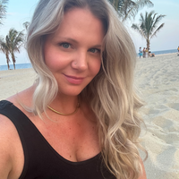 Courtney Pellicane 