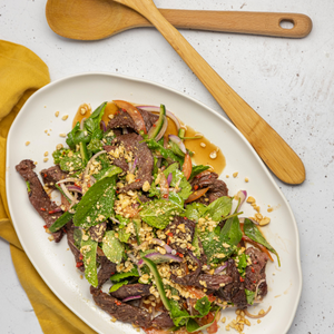 https://everydaygourmet.tv/recipes/thai-kangaroo-salad