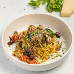 https://everydaygourmet.tv/recipes/linguine-sardine-puttanesca
