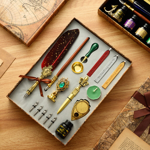 https://dreamspace.club/product/classic-calligraphy-feather-fountain-pen-set/