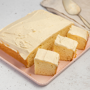 https://everydaygourmet.tv/recipes/classic-vanilla-cake