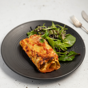 https://everydaygourmet.tv/recipes/free-form-cheese-and-pumpkin-cannelloni