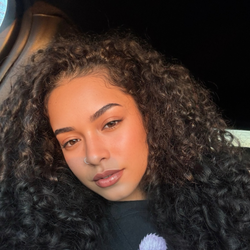 Yourqueecloe