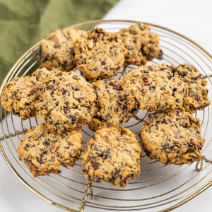 https://www.goodchefbadchef.com.au/recipes/prune-dark-choc-chunk-cookies