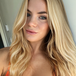 Maxy May