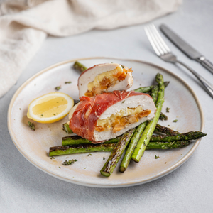 https://www.goodchefbadchef.com.au/recipes/camembert-macadamia-and-apricot-chicken