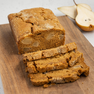 https://everydaygourmet.tv/recipes/treacle-pear-loaf