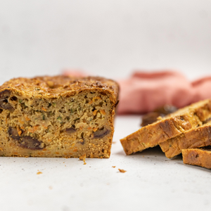 https://everydaygourmet.tv/recipes/zucchini-carrot-and-date-cake
