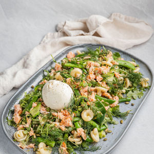 https://www.goodchefbadchef.com.au/recipes/hot-smoked-salmon-and-burrata-pasta-salad
