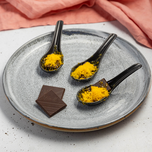 https://everydaygourmet.tv/recipes/warm-chocolate-with-grated-frozen-mango